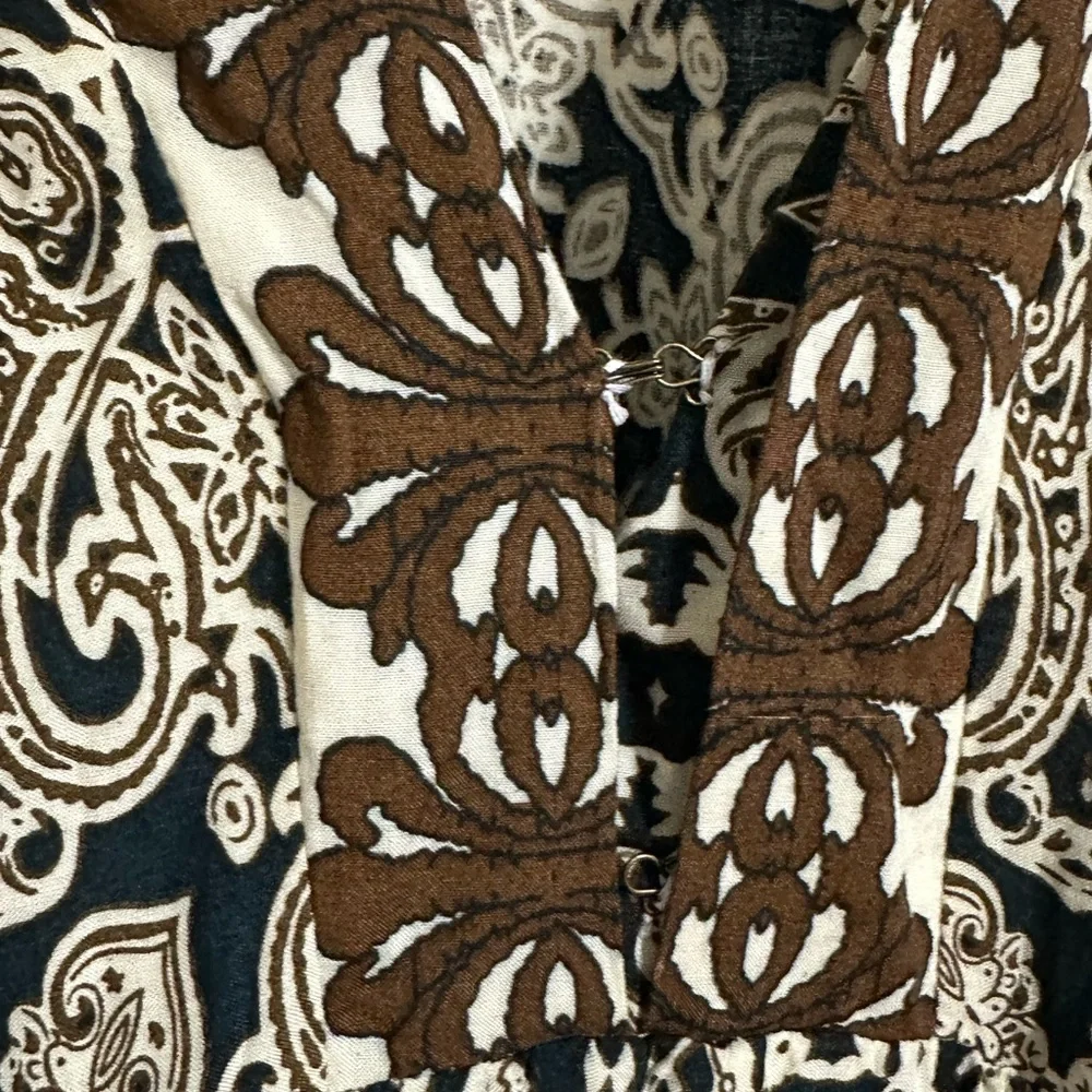 Umgee Boho Paisley Bell-Sleeve Romper Jumpsuit Size M - Picture 10 of 11